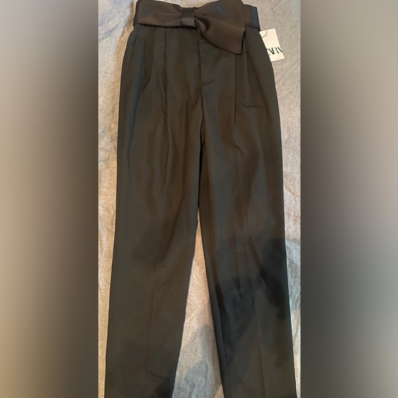 Zara Pants with Bow - Picture 4 of 5